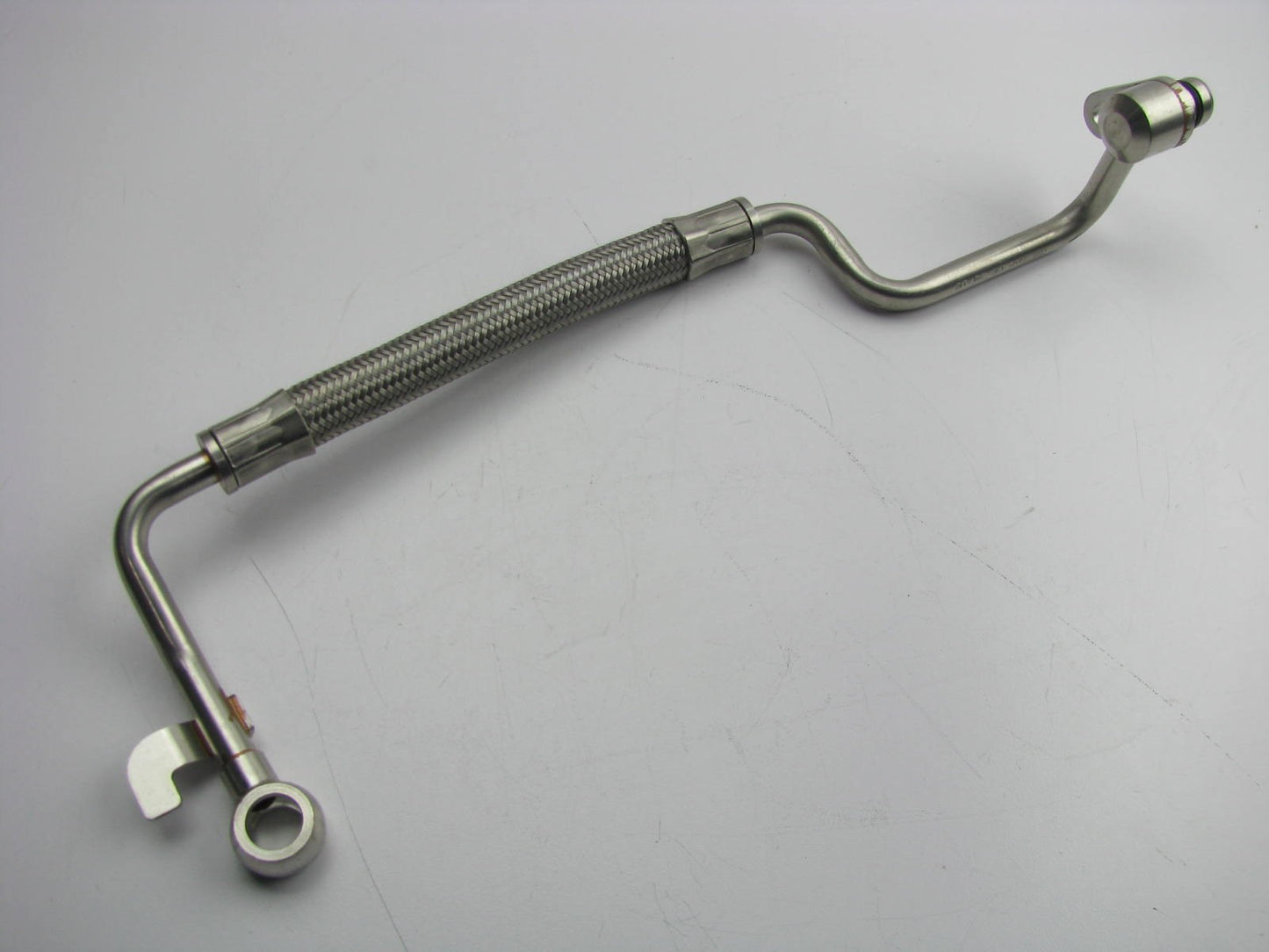 NEW UNBOXED Turbocharger TURBO Oil Feed Line Tube 12-13 Audi TT Quattro RS 2.5L