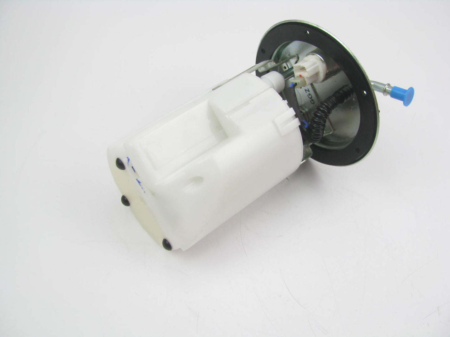 NEW - OUT OF BOX 08300-0800 Electric Fuel Pump Module For 2001-2002 Kia Spectra