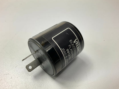 NEW - UNBOXED VELVAC 091215  Flasher 2 Terminals, Clear Smoke, 1-10 Lamp