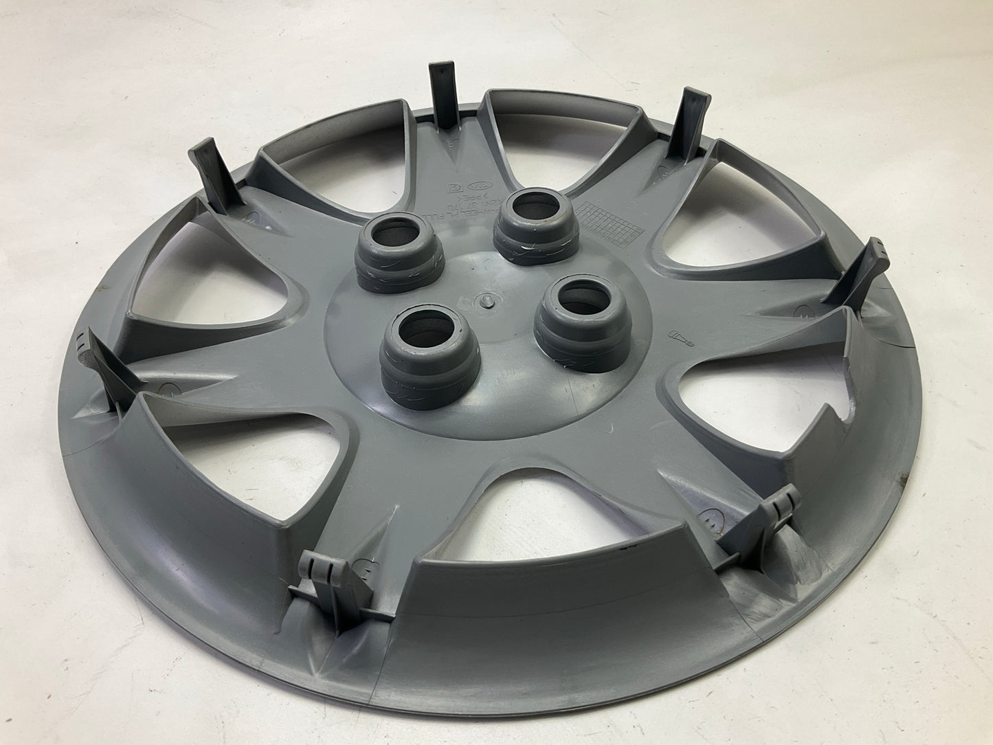 USED, SCRATCHED 0K2N137170 OEM 14'' Wheel Hub Cap Cover (Single), Sold As Is