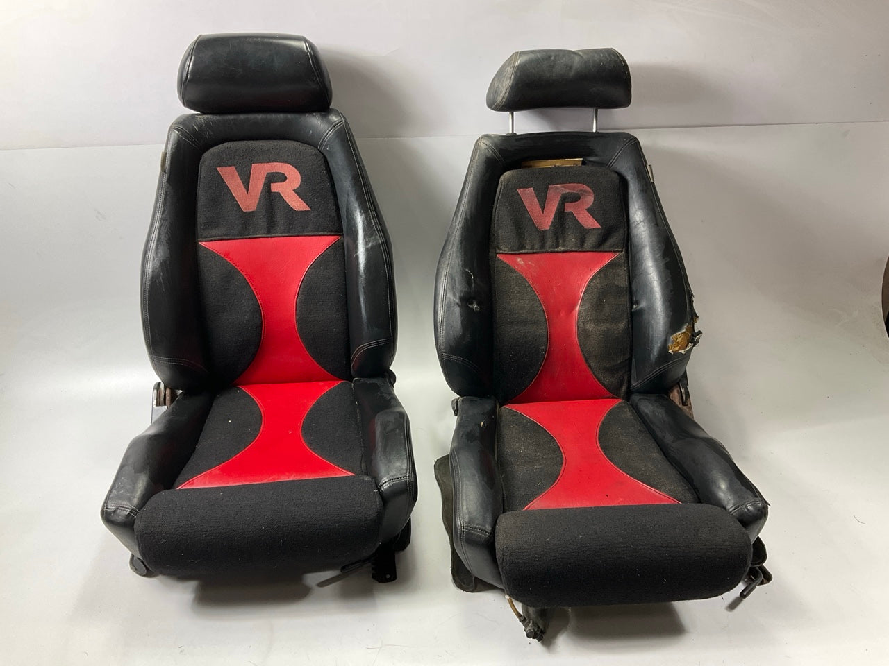 USED AFTERMARKET ''VR'' Seats For Datsun 280z, Poor Condition