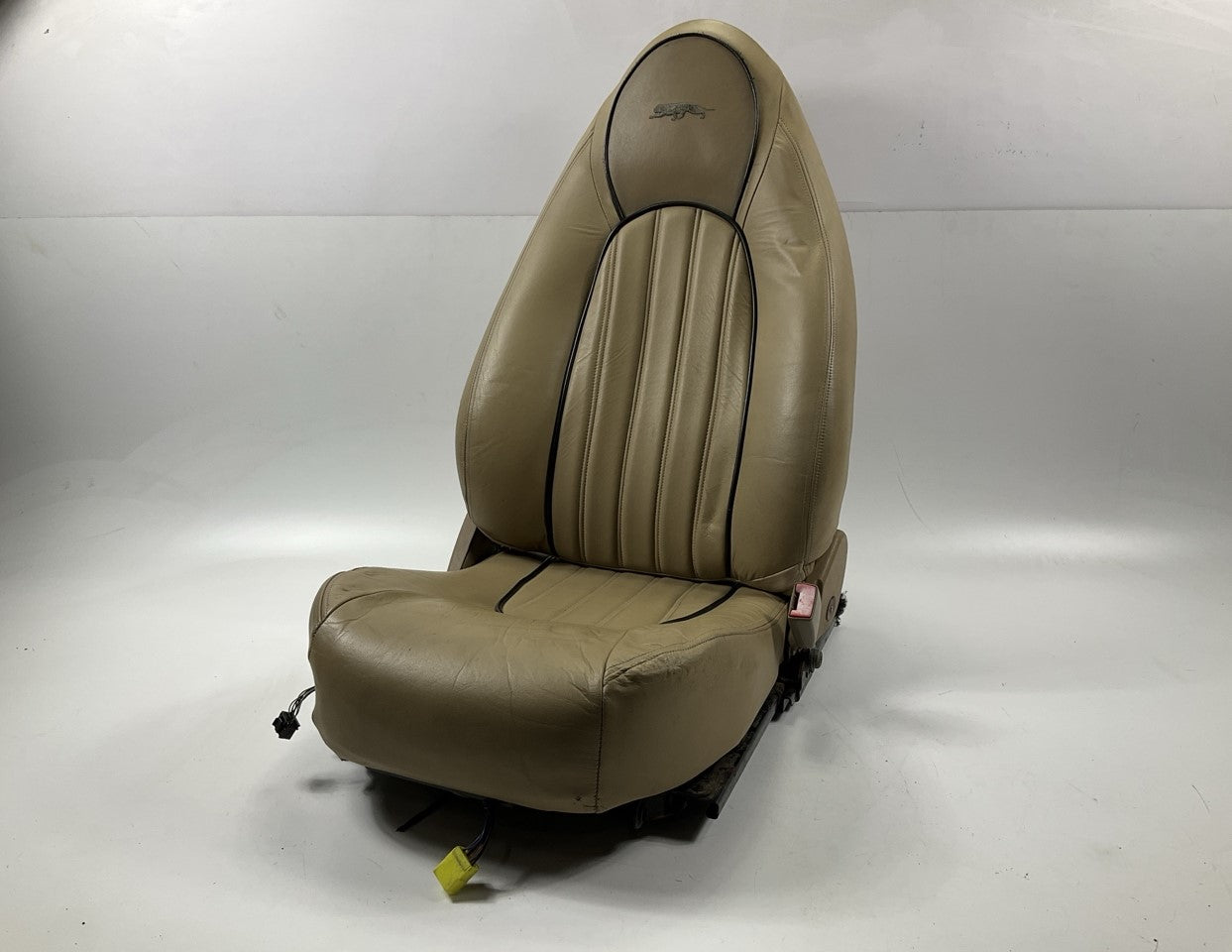 USED, AS SHOWN - Front Leather Seats (BROWN) OEM For 97-99 Jaguar XK8