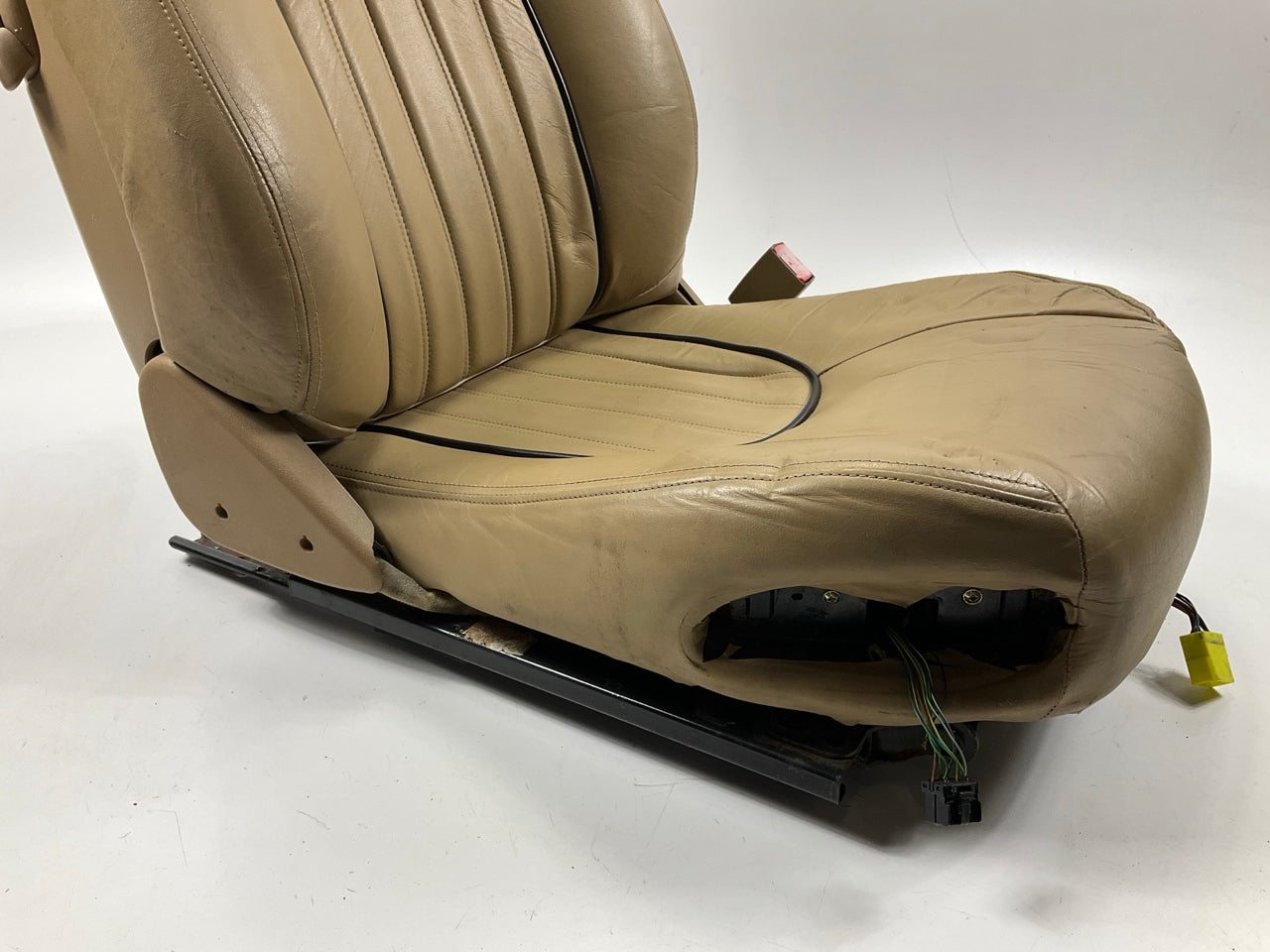 USED, AS SHOWN - Front Leather Seats (BROWN) OEM For 97-99 Jaguar XK8