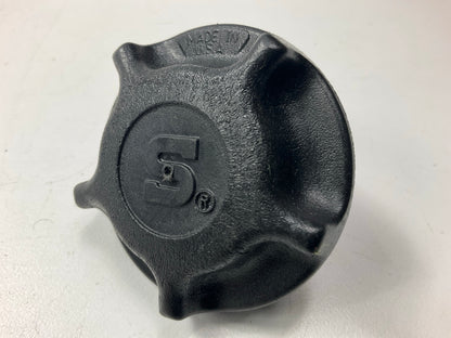 NEW - OUT OF BOX - STANT 10081 Engine Oil Filler Cap