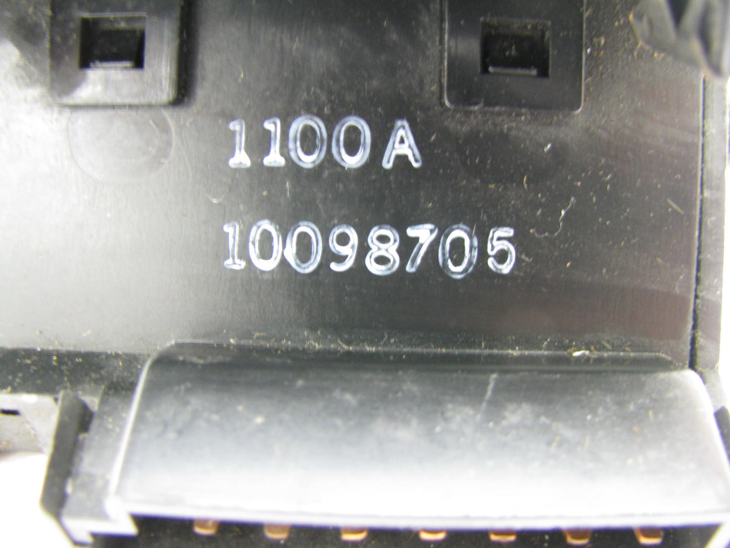 NEW UNBOXED OEM GM Windshield Wiper Switch 10098705