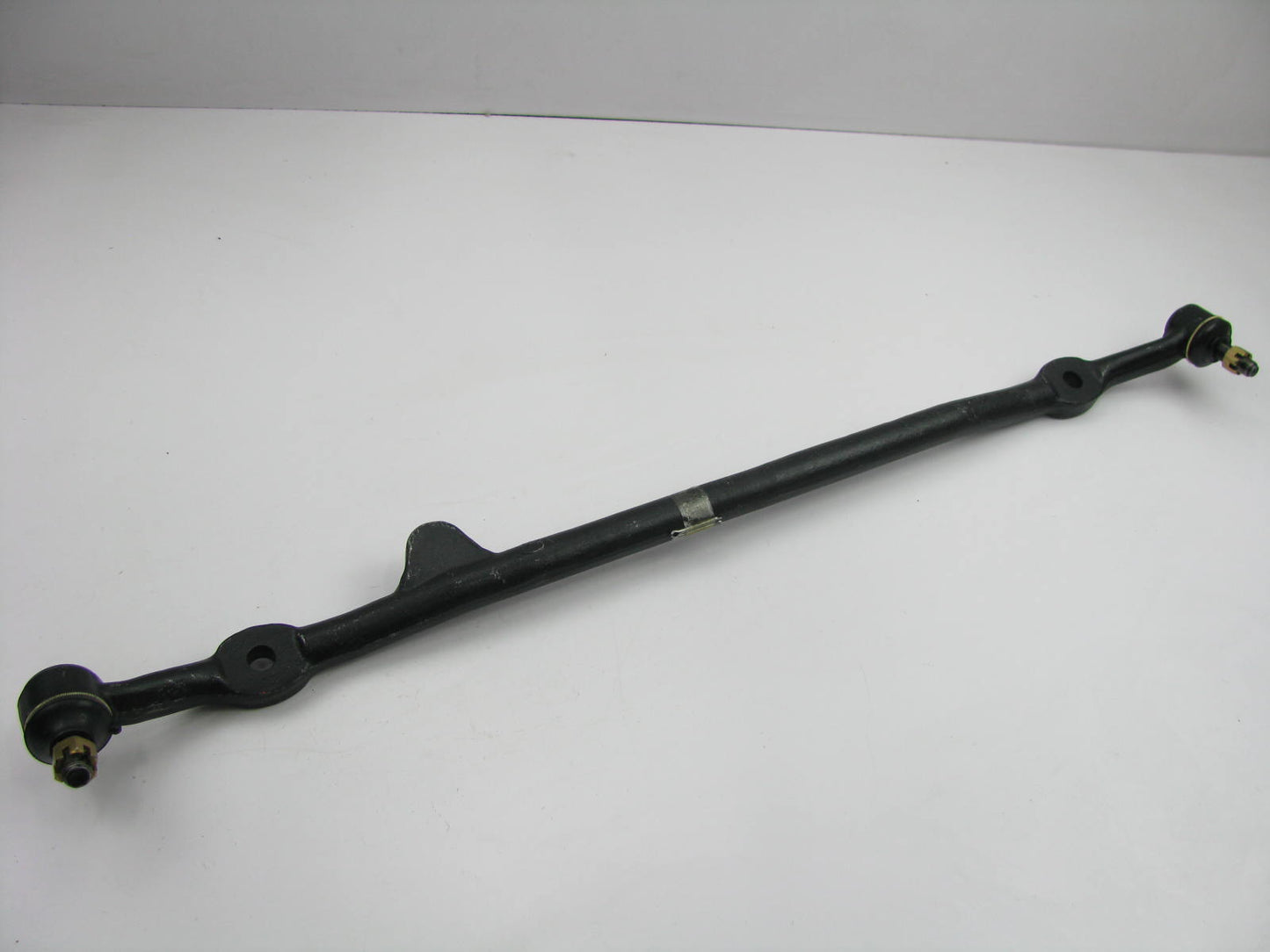 NEW - Out Of Box 101-3975 Front Steering Center Link 1984-1995 Toyota Pickup RWD