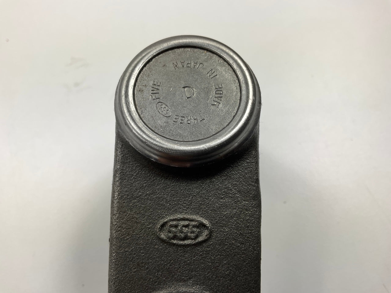 NEW - OUT OF BOX 101-3985 Suspension Ball Joint - Front Lower