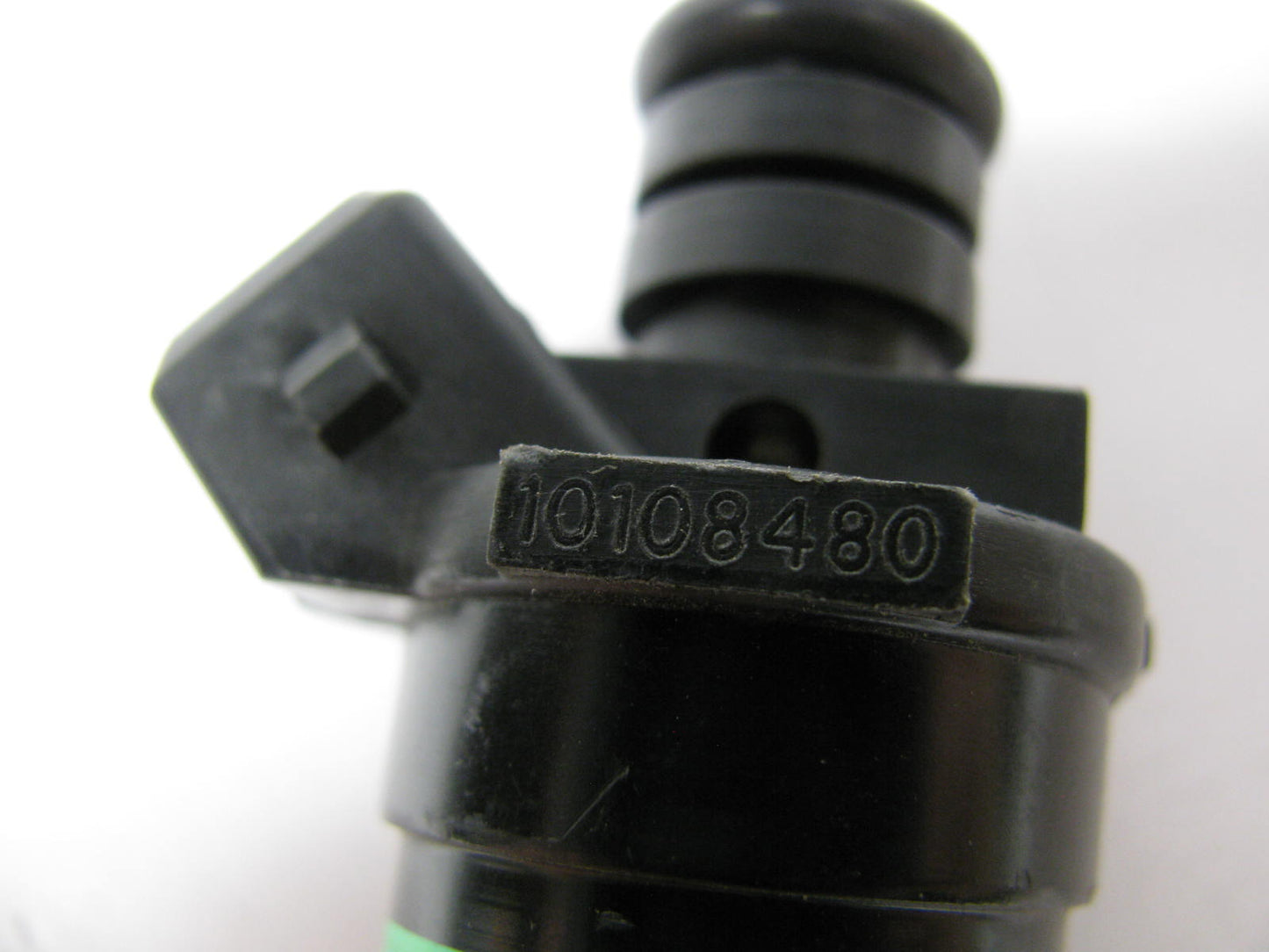 NEW UNBOXED OEM 10108480 Fuel Injector For 1986-1988 Camaro Firebird TPI 305 V8