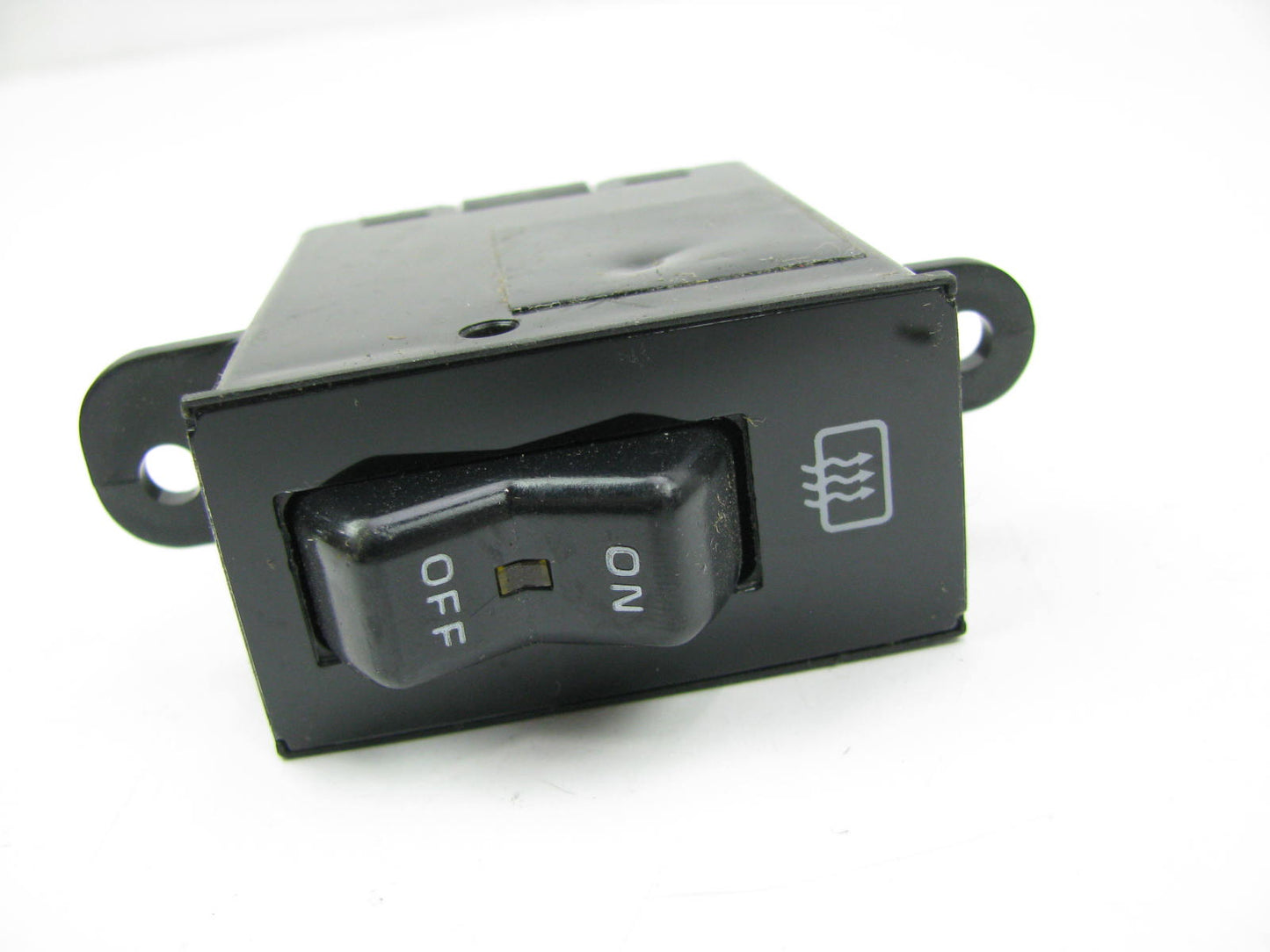NEW - OUT OF BOX 10156199 Rear Window Defroster Switch - D7051 22526788
