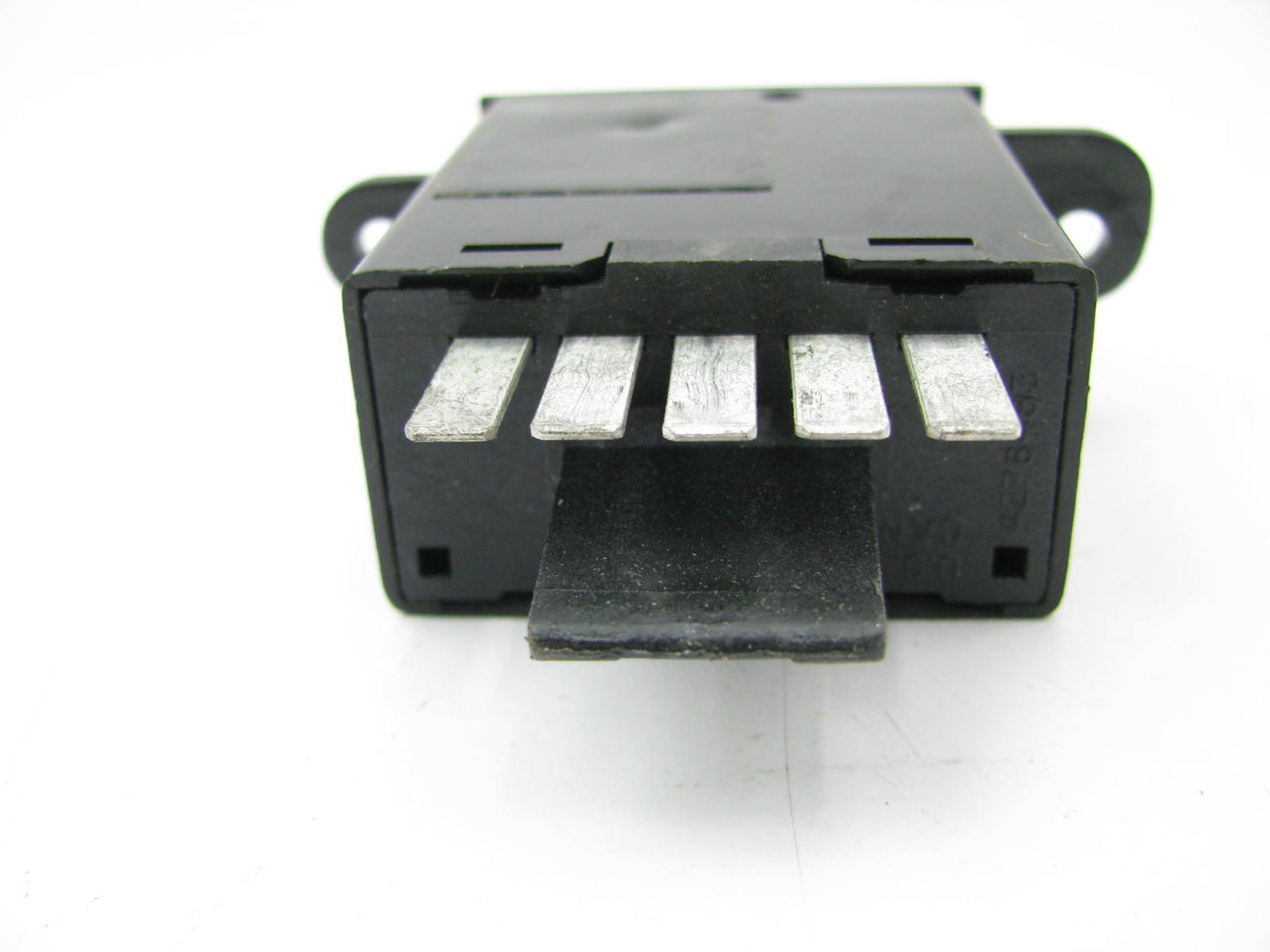 NEW - OUT OF BOX 10156199 Rear Window Defroster Switch - D7051 22526788