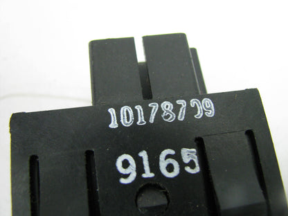 NEW - OUT OF BOX GM 10178709 Trunk Lid Release Switch