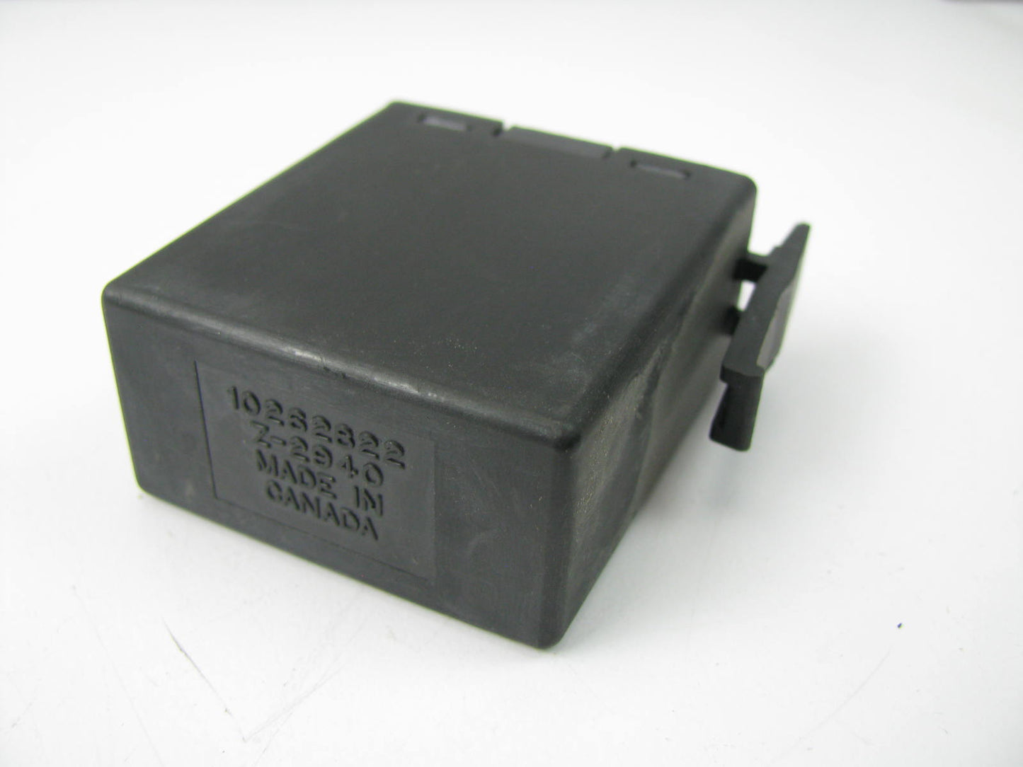 NEW - OUT OF BOX 10262822 / D7061A  Rear Window Defroster Relay