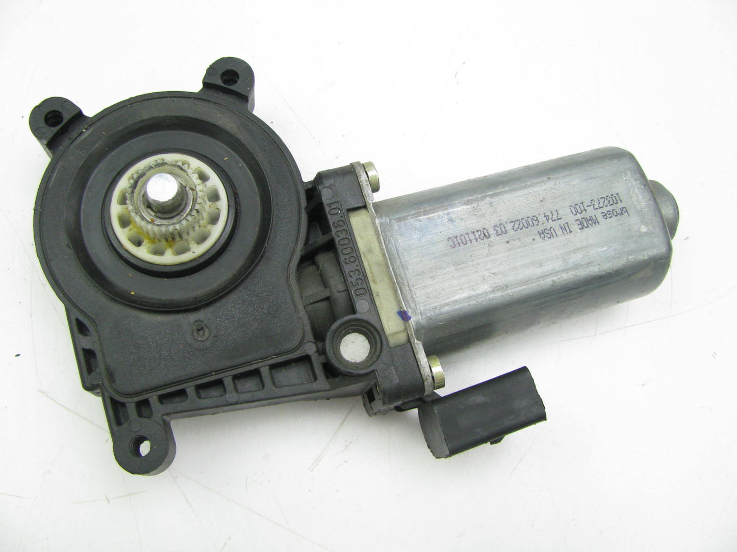 NEW - OUT OF BOX - Bosch Rear Left Drivers Side Power Window Motor 2000-07 Focus