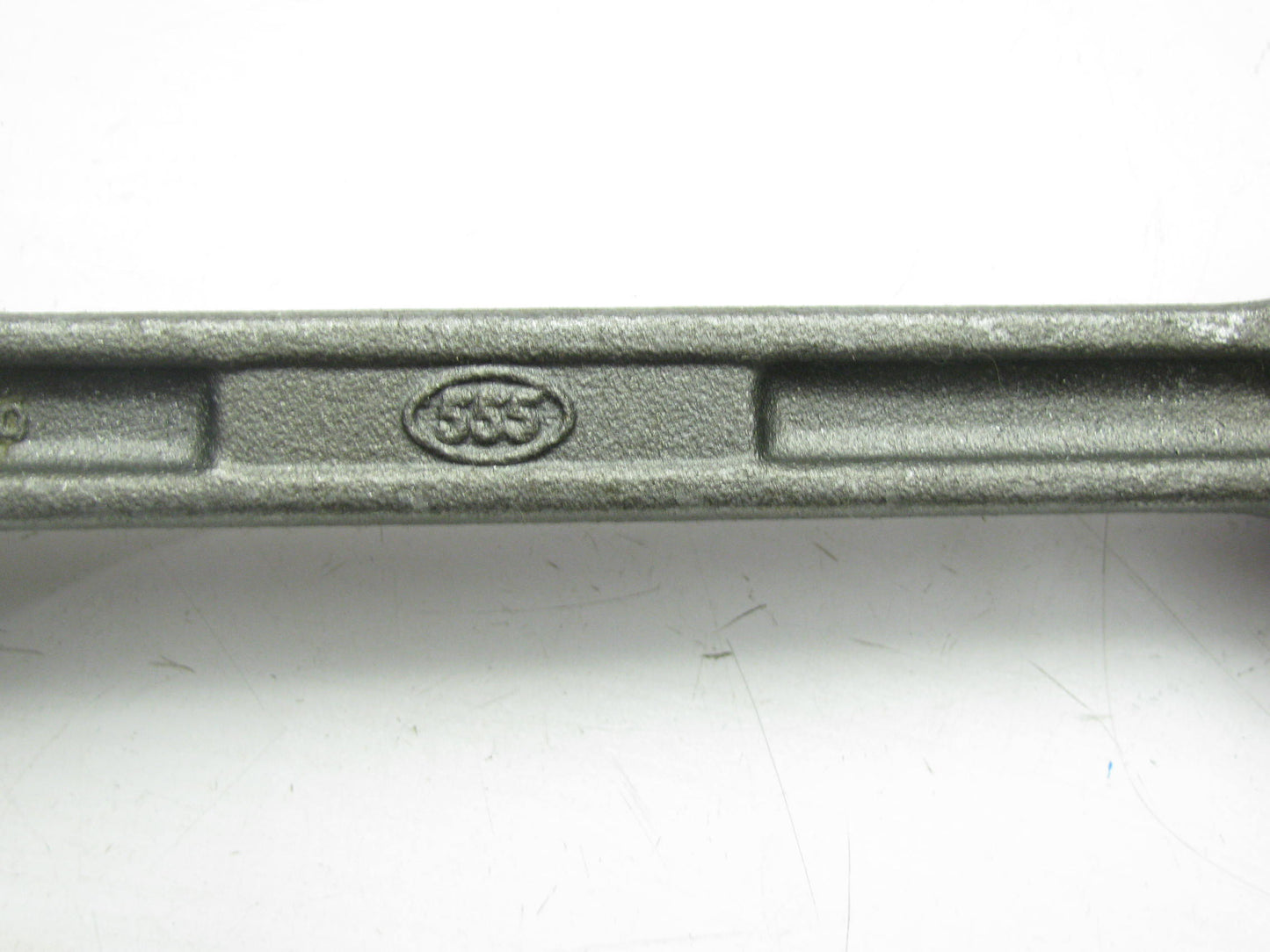 NEW - OUT OF BOX 10462 Front Lower Control Arm For 1983-1986 Daihatsu Charade