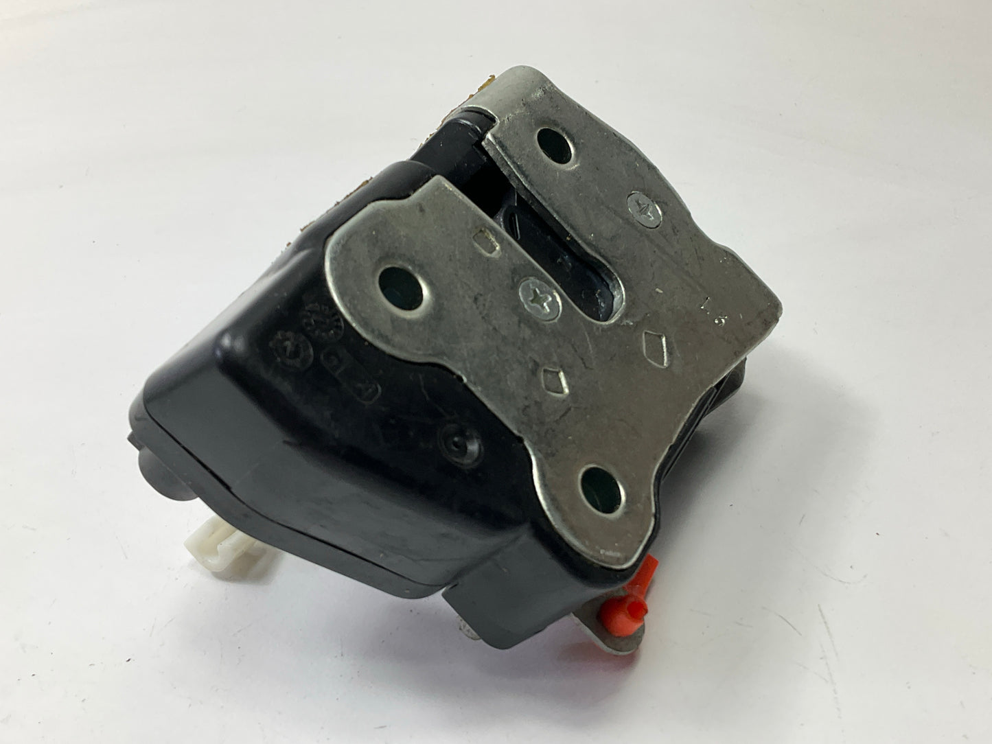 NEW Unboxed Genuine OEM FOR Chrysler 1120032 Front Left Door Lock Actuator