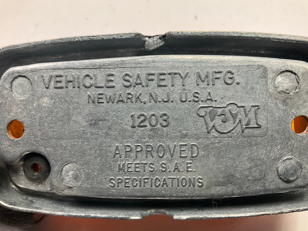 (2) UNBOXED VSM 1203A Amber Marker Clearance Light Incandescent