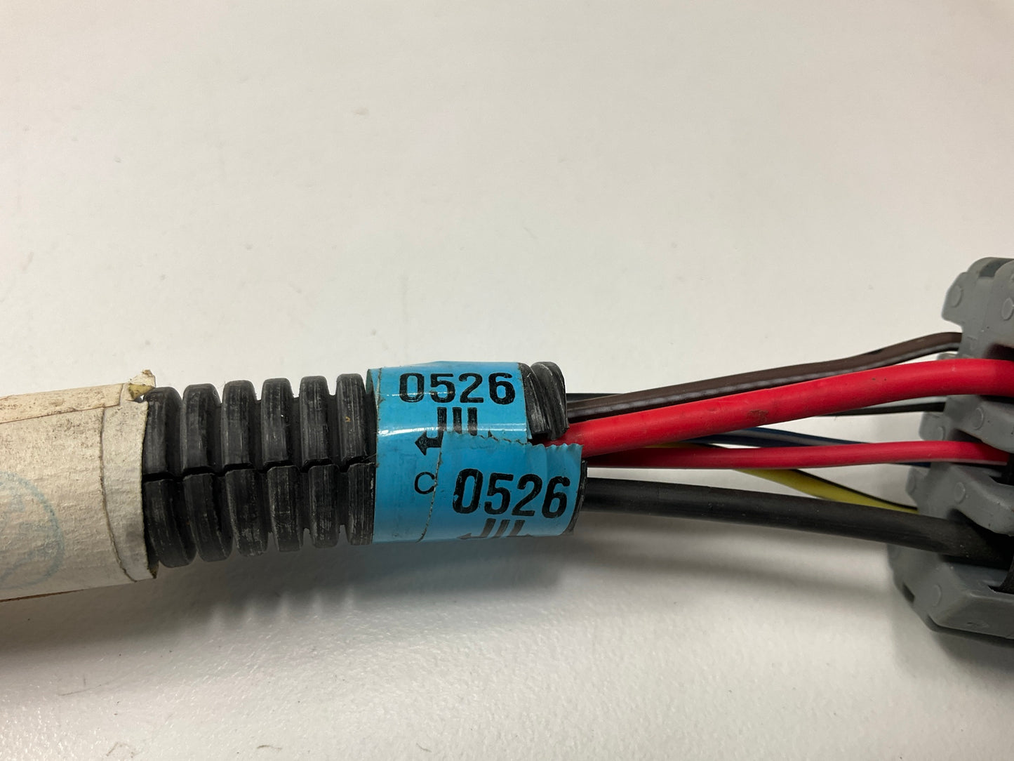 NEW UNBOXED OEM GM 12100526 Transfer Case Selector Wire Wiring Harness Connector