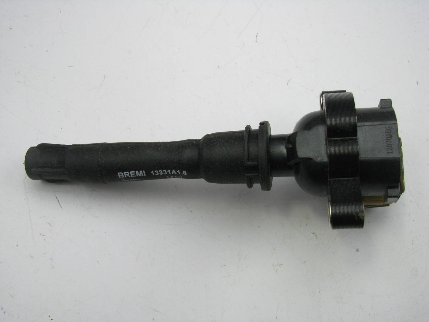 NEW - OUT OF BOX - BREMI 12131703228 Direct Ignition Coil