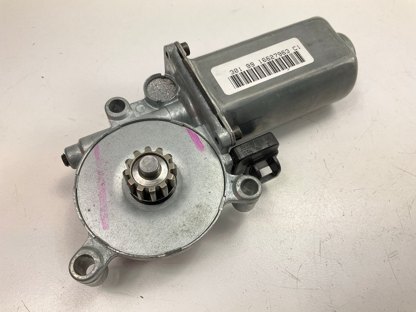 NEW UNBOXED OEM GM 12362503 Front Power Window Motor