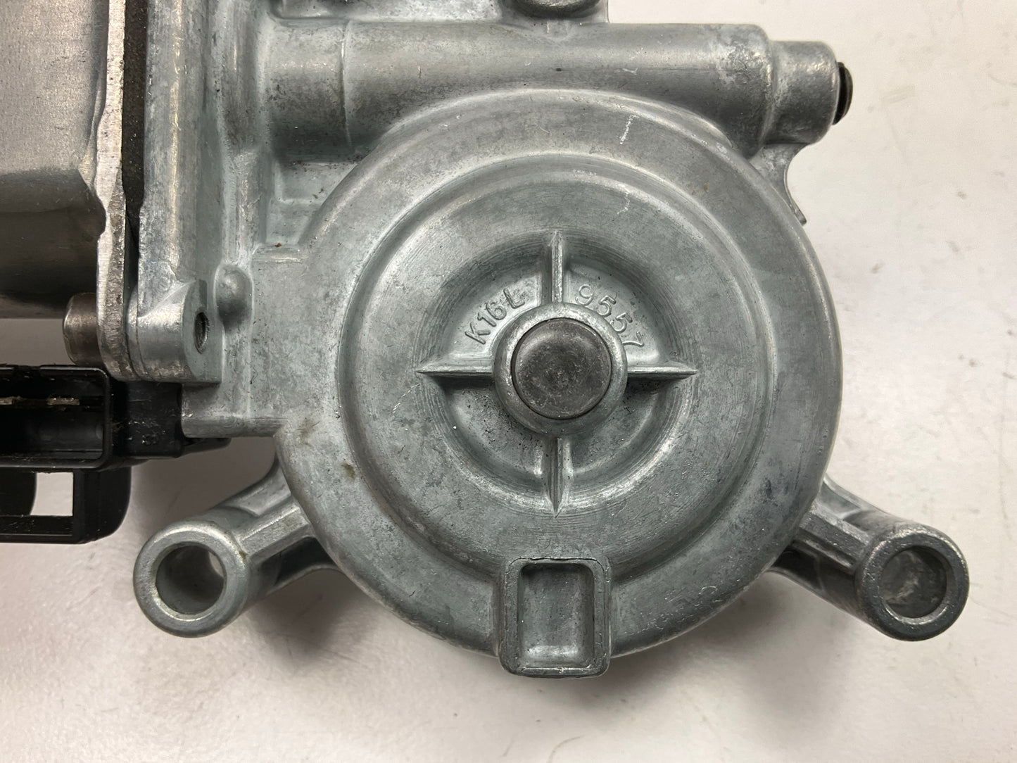 NEW UNBOXED OEM GM 12362503 Front Power Window Motor