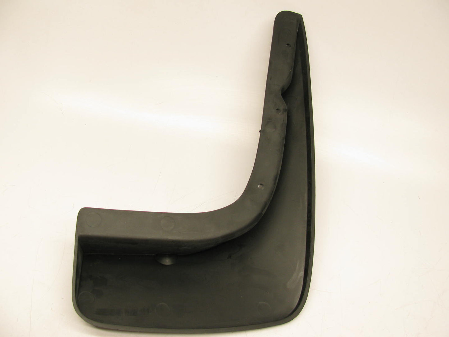 GM Front Splash Mud Guards For 12368374 1997-2001 Chevrolet Lumina