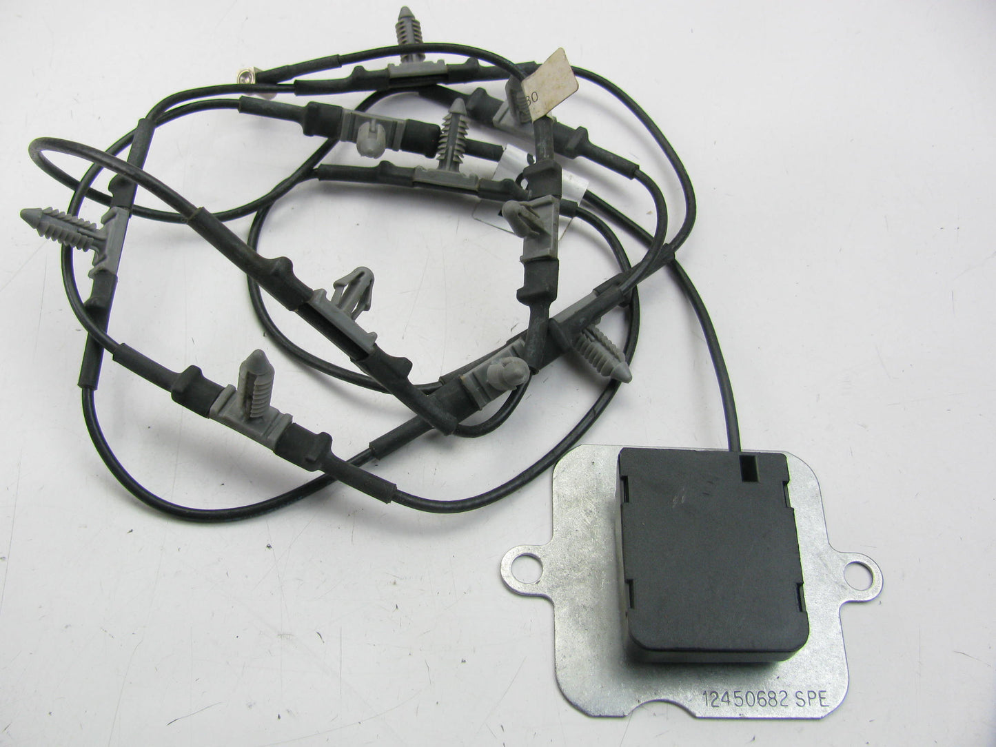 NEW OUT OF BOX - 12450682 Onstar Antenna OEM For 2000 Pontiac Bonneville