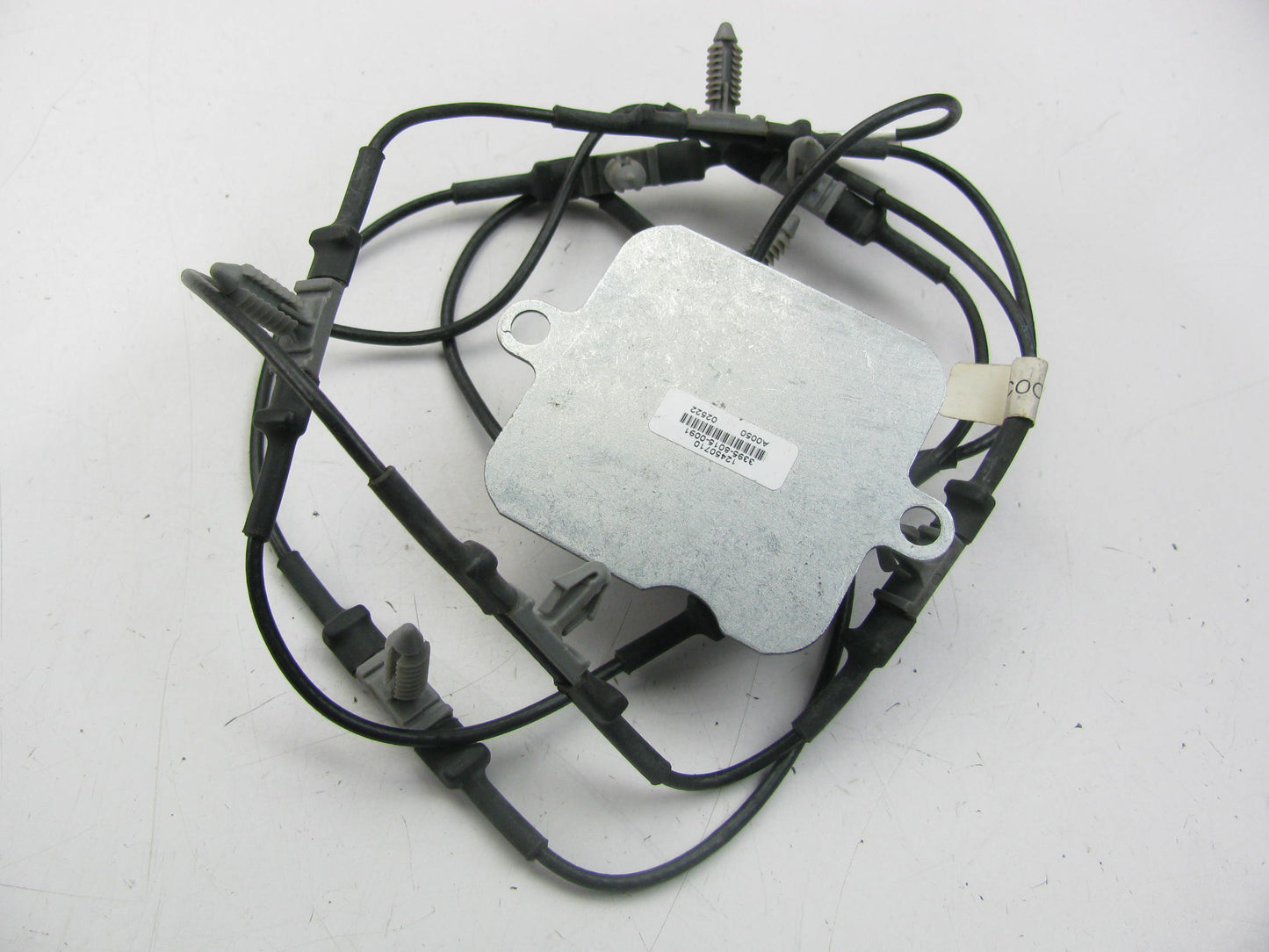NEW OUT OF BOX - 12450682 Onstar Antenna OEM For 2000 Pontiac Bonneville