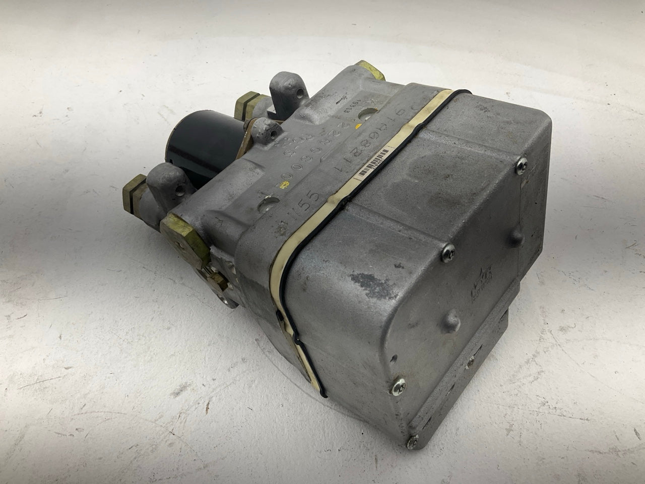 Reman 12544802 ABS Pump Module 1990-1993 Chevy Astro & GMC Safari, With 4x4 (AWD