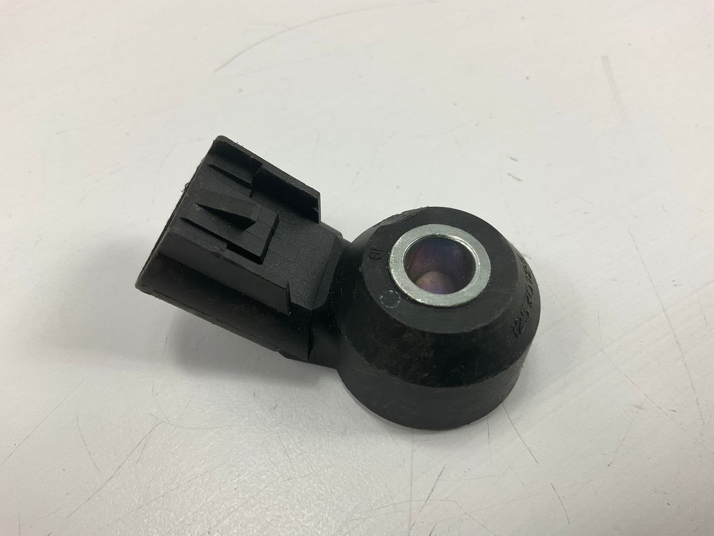 NEW UNBOXED OEM GM Ignition Knock (Detonation) Sensor # 12570125