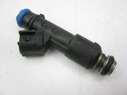 NEW - UNBOXED DELPHI 12582219 Fuel Injector 2005-10 Cobalt, 2007-09 G5 2.2L