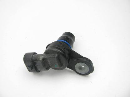 NEW OUT OF BOX - OEM GM 12584516 Camshaft Position Sensor 04-07 GM 3.5L 3.7L I5