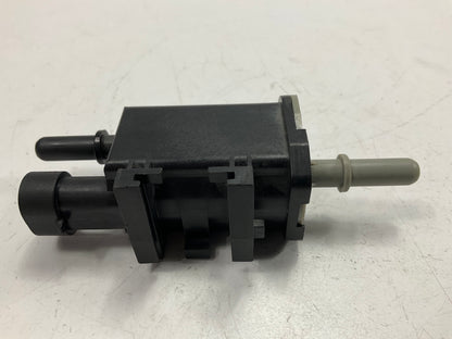 NEW - OUT OF BOX - OEM GM 12597567 Vapor Canister Purge Valve