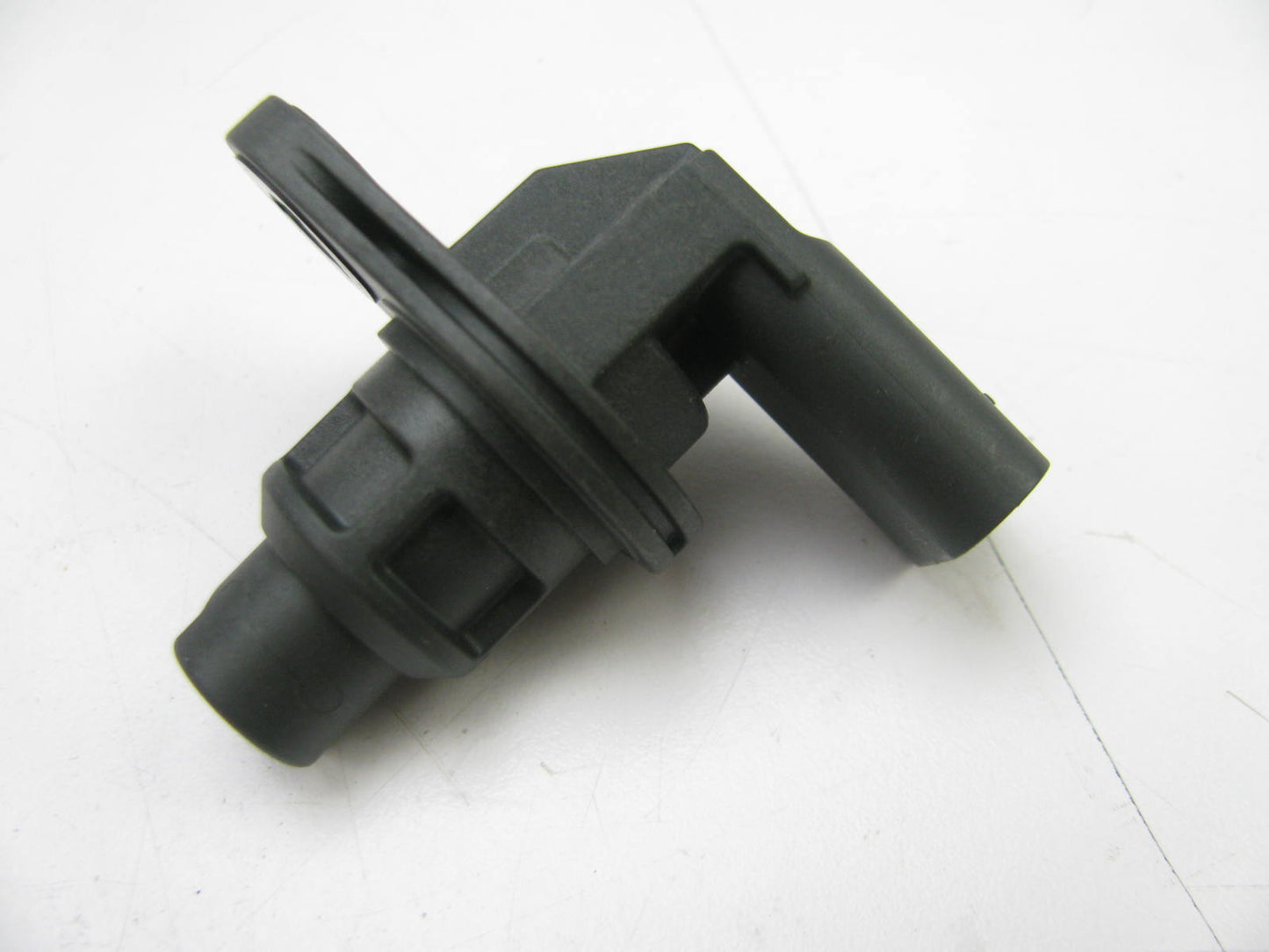 NEW UNBOXED Engine Camshaft Position Sensor OEM - 2016-2022 GM 2.8L DIESEL Turbo