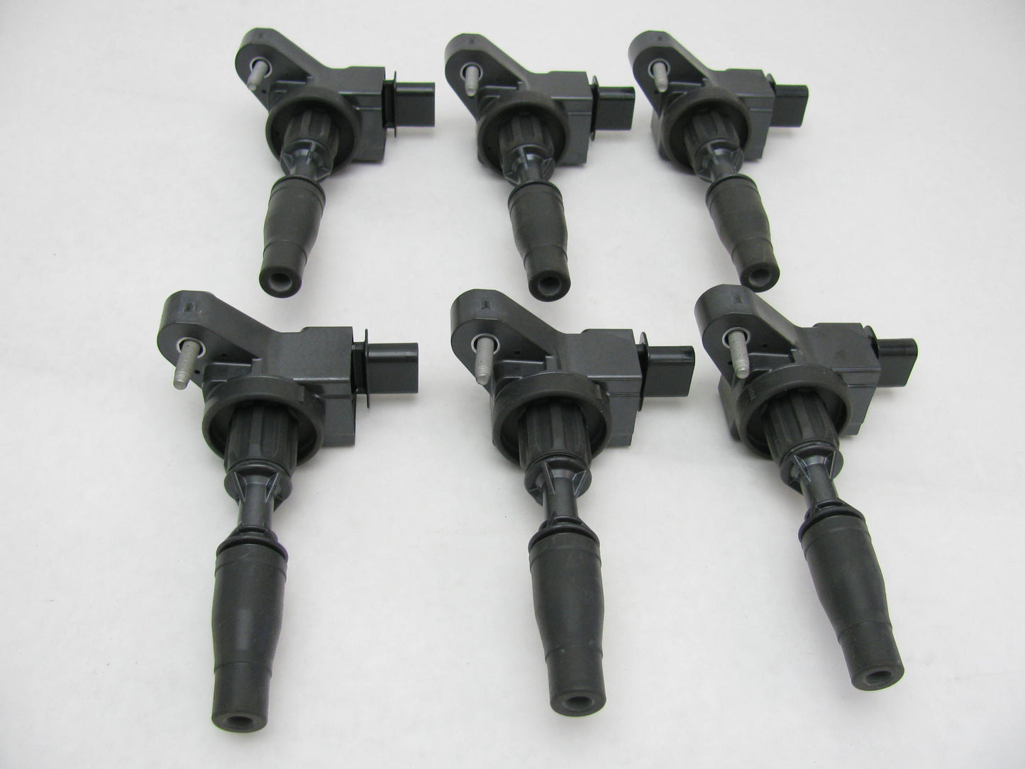 (6) NEW UNBOXED OEM GM / Denso 12666339 Ignition Coils