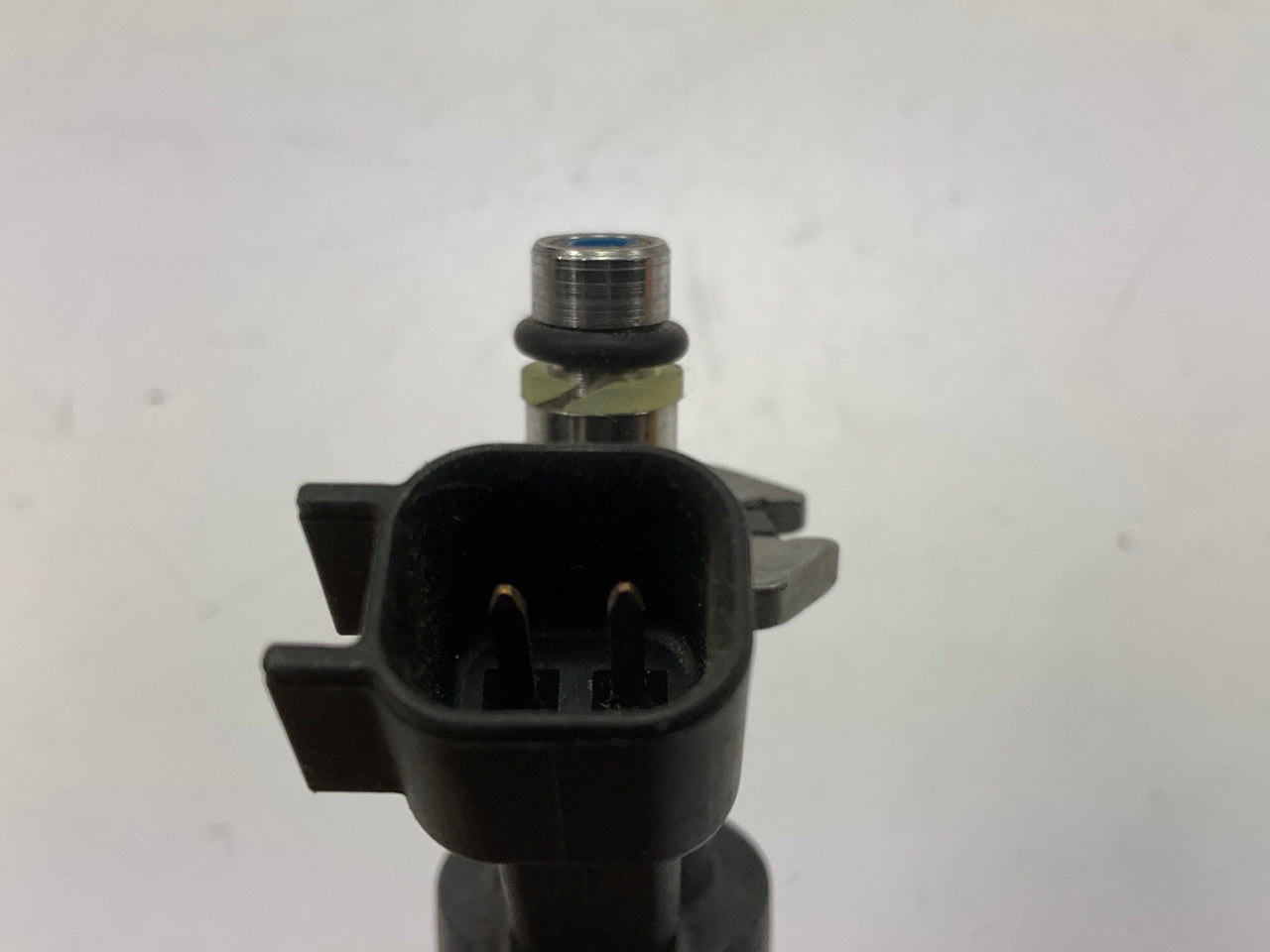 NEW UNBOXED OEM GM 12677810 Fuel Injector 2014-24 Chevy GMC Cadillac 6.2L & 6.6L