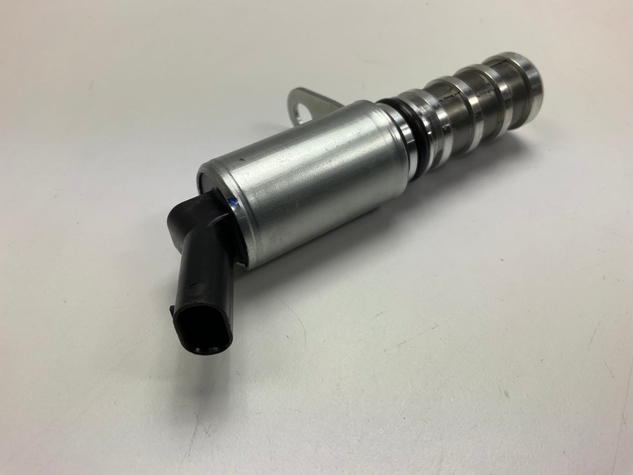 NEW - OUT OF BOX 12701385 Engine Variable Valve Timing VVT Solenoid