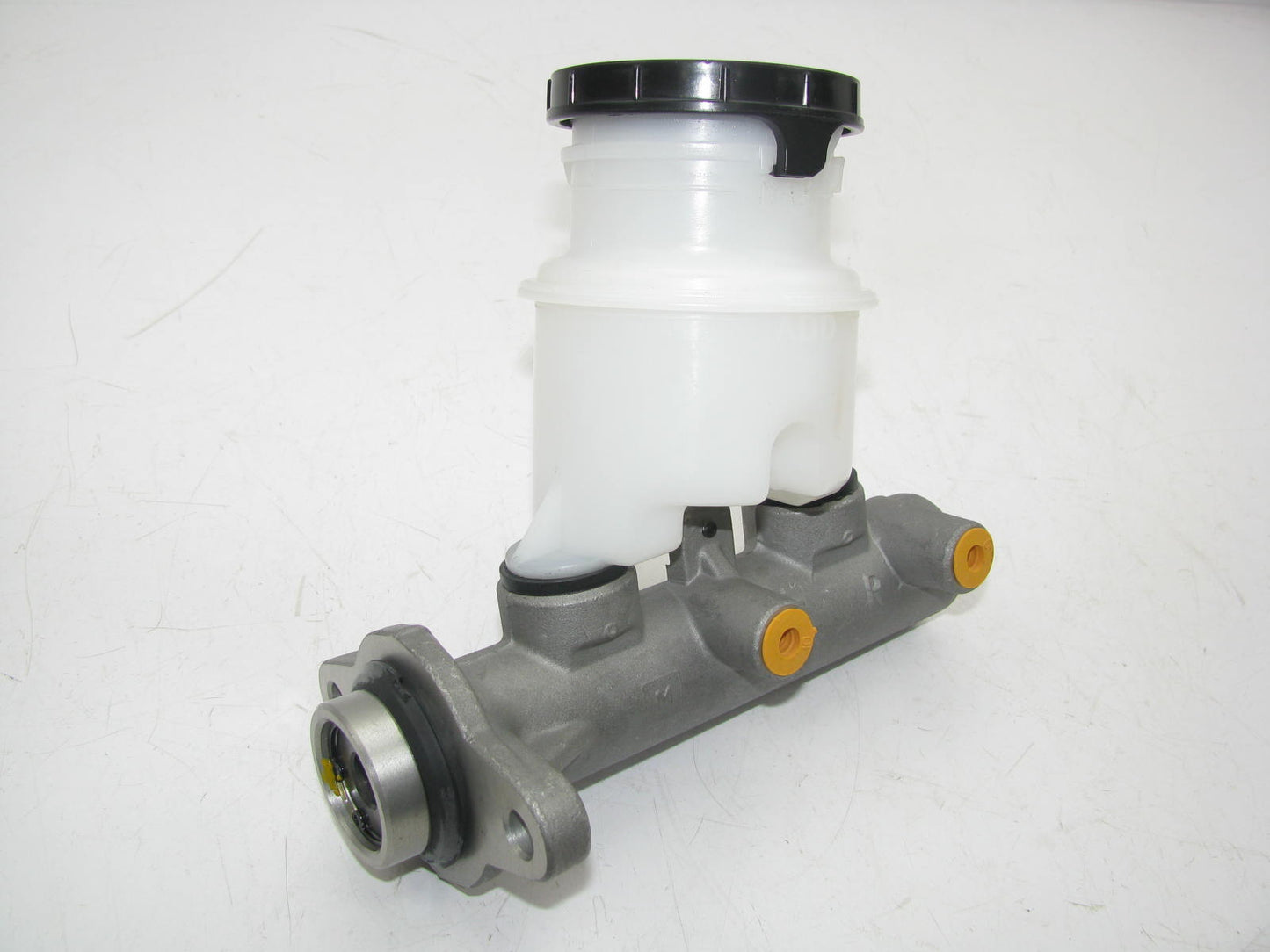 NEW - OUT OF BOX 13-2503 Brake Master Cylinder With Reservoir