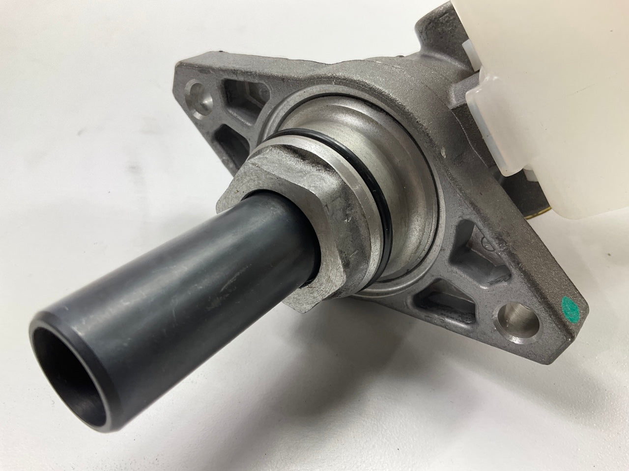REMAN. 13-3293 Brake Master Cylinder - 07-13 Acura MDX, 07-12 RDX, 05-10 Odyssey