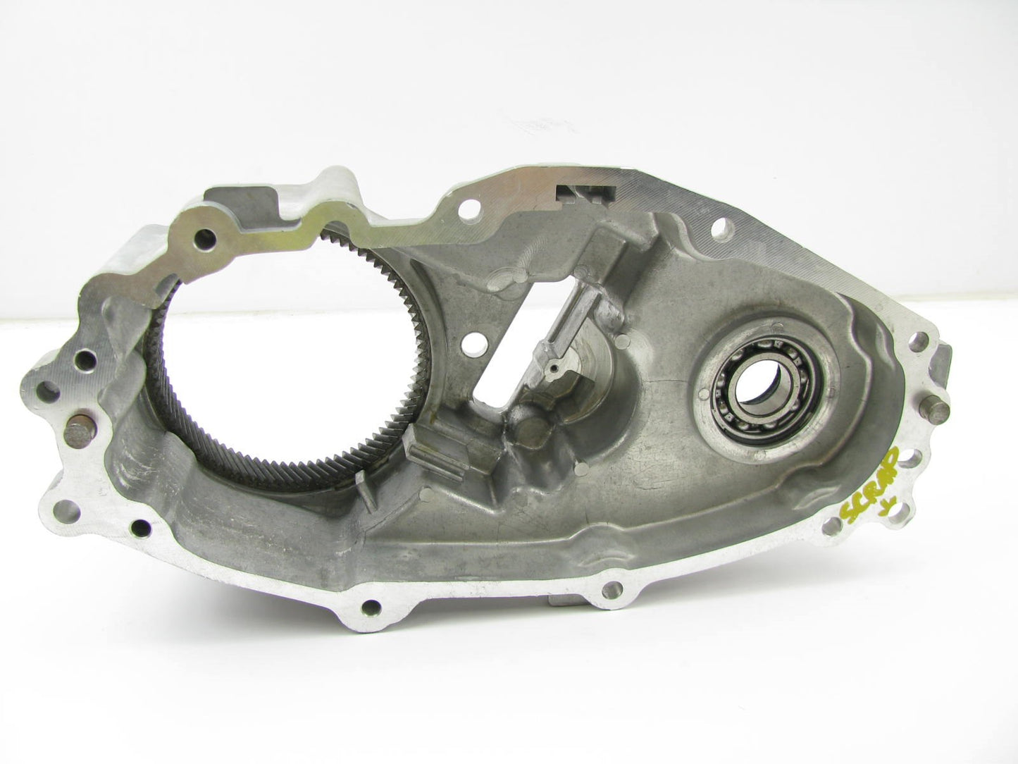 NEW - OUT OF BOX Genuine 13-54-065-901 BW1354 Transfer Case Front Half Housing