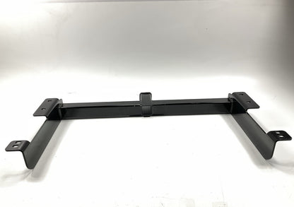 NEW UNBOXED Curt 13040 Class 3 Trailer Hitch, 2'' Receiver 96-20 Express & Savana