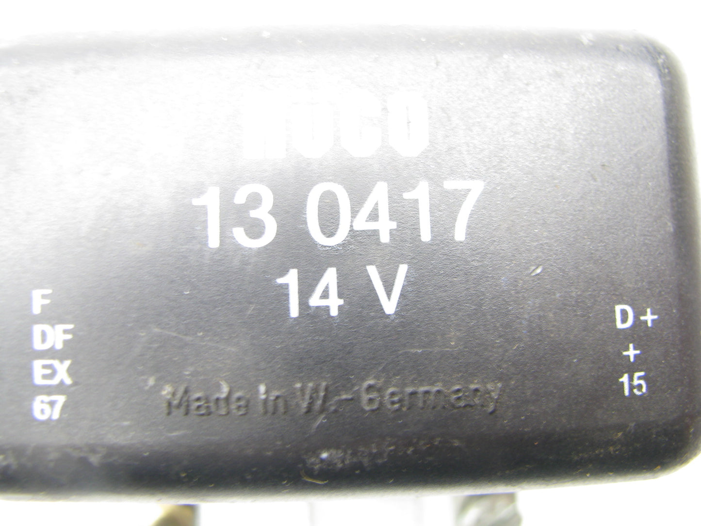 NEW - OUT OF BOX HUCO 130417 Voltage Regulator 14V - MADE IN GERMANY