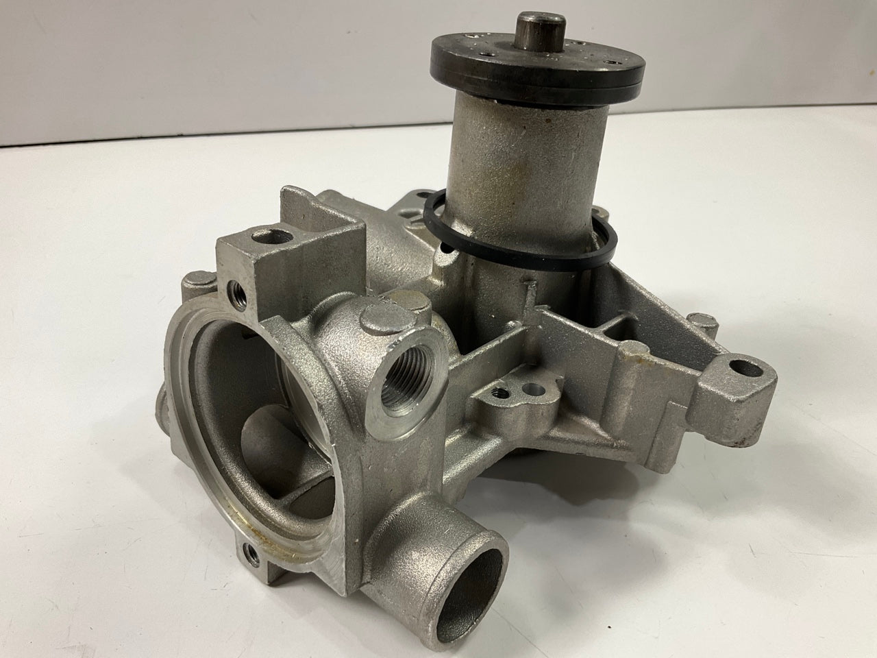 NEW UNBOXED 131-1851 Water Pump - 1979-1981 Volvo 262, 1980-82 264 2.7L 2.8L V6