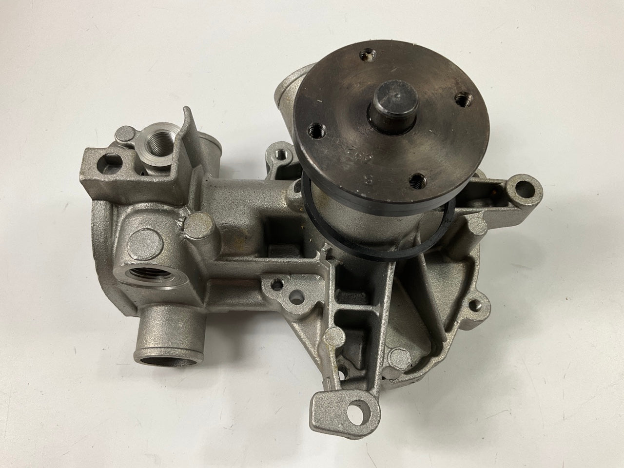 NEW UNBOXED 131-1851 Water Pump - 1979-1981 Volvo 262, 1980-82 264 2.7L 2.8L V6