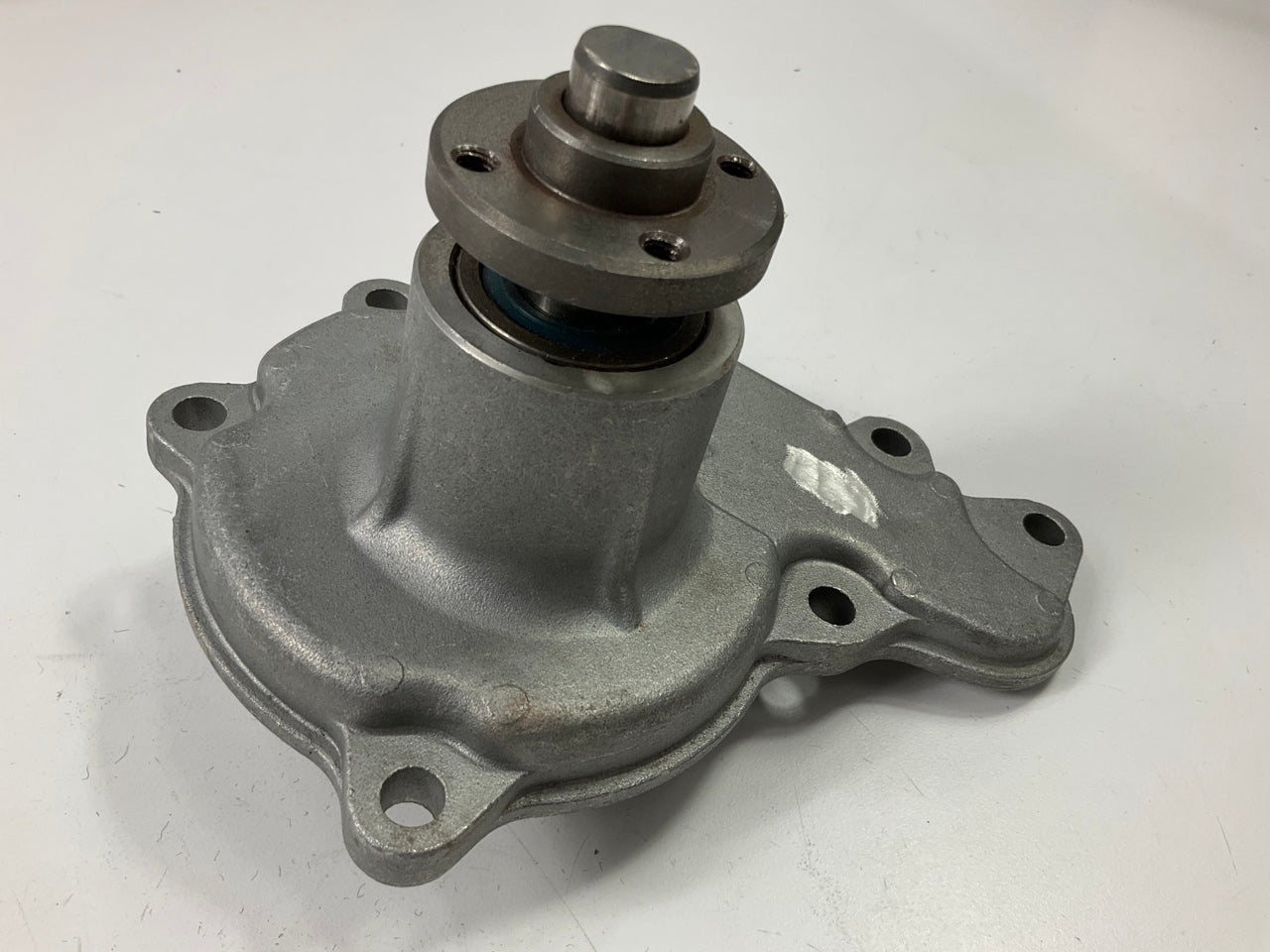 NEW - OUT OF BOX - 131-1937 Engine Water Pump