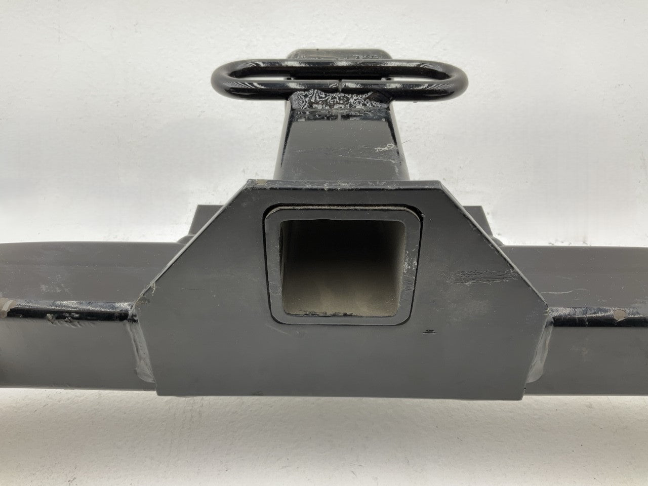 NEW - UNBOXED 13210 Class III Trailer Hitch 2001-2010 Silverado, Sierra 3500