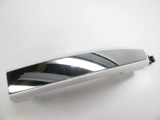 NEW OEM GM 13275786 Summit White/chrome Exterior Door Handle Front/ Rear L/ R