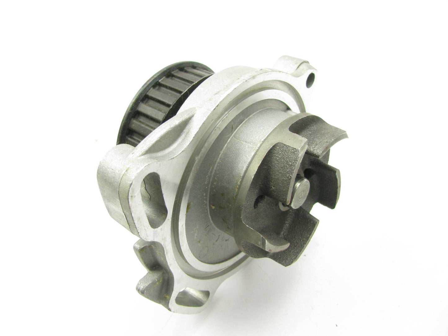 NEW - OUT OF BOX - 133003 Engine Water Pump 80-89 VOLKSWAGEN Audi 2.2L-L5