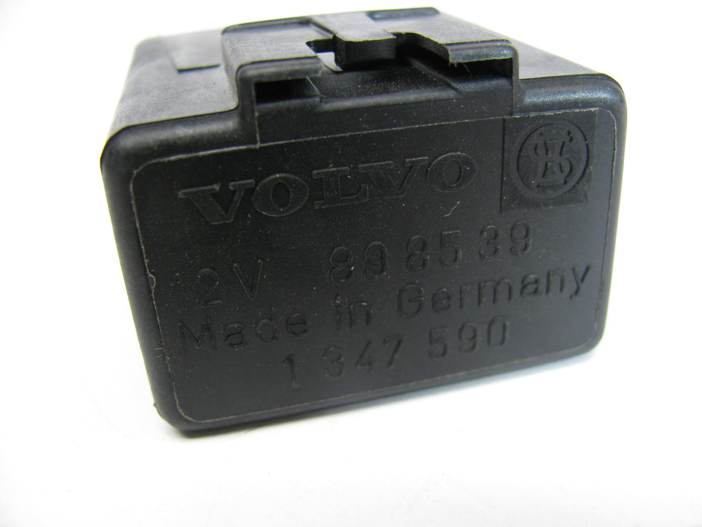 New Out Of Box OEM 1347590 A/C Air Conditioner Relay 6 Pin For Volvo