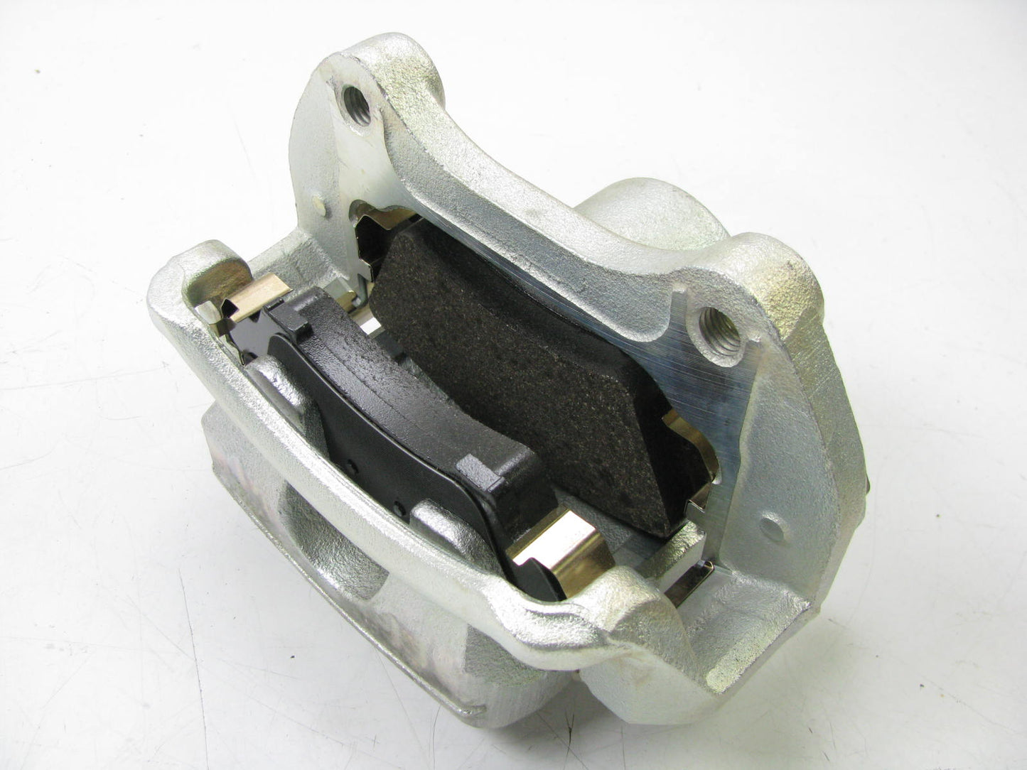 (2) GM Loaded Front Calipers With Brackets 13578804 - 2011-2015 Chevy Caprice