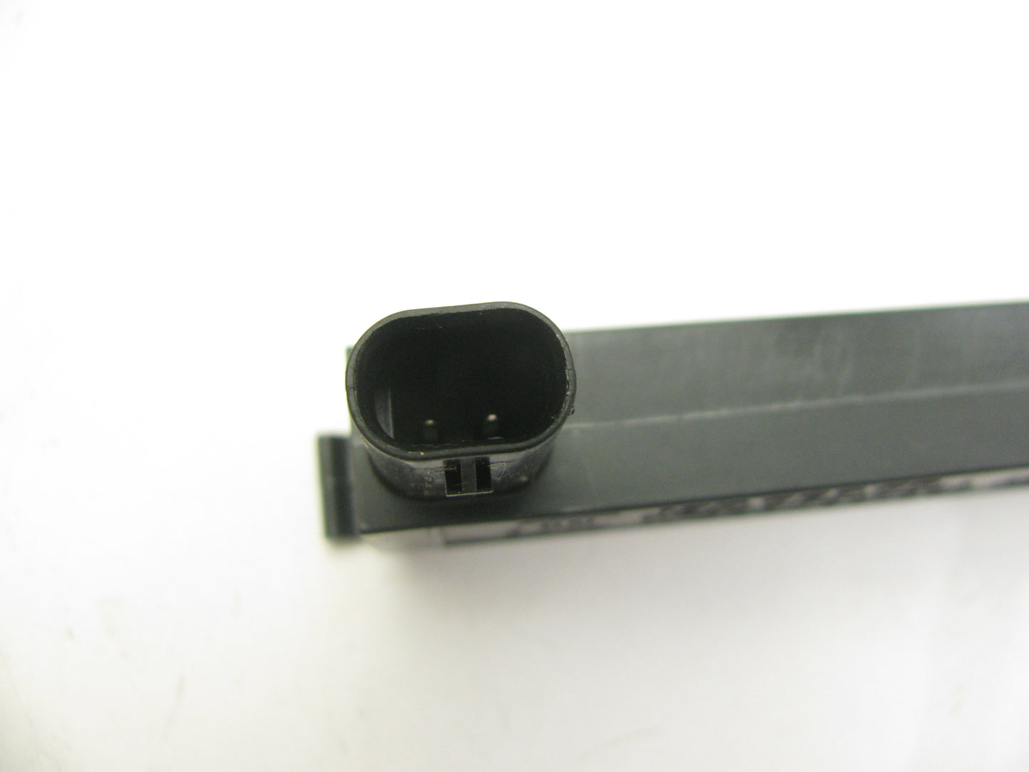 NEW OUT OF BOX - OEM GM 13580788 Keyless Entry Remote Antenna Module Receiver